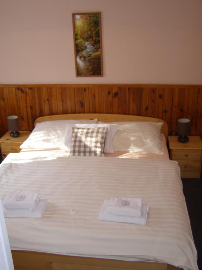 Hotel Garni Belveder Хренско Экстерьер фото